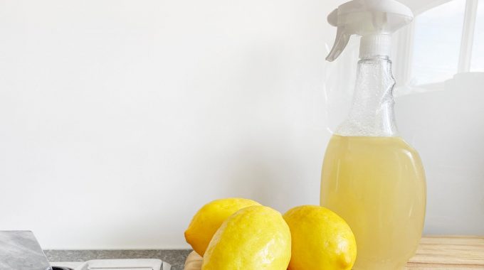 Vinegar As Cleaning Agent: Dos And Don’ts