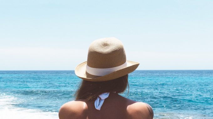 Quick Remedies For Summer Skin Problems